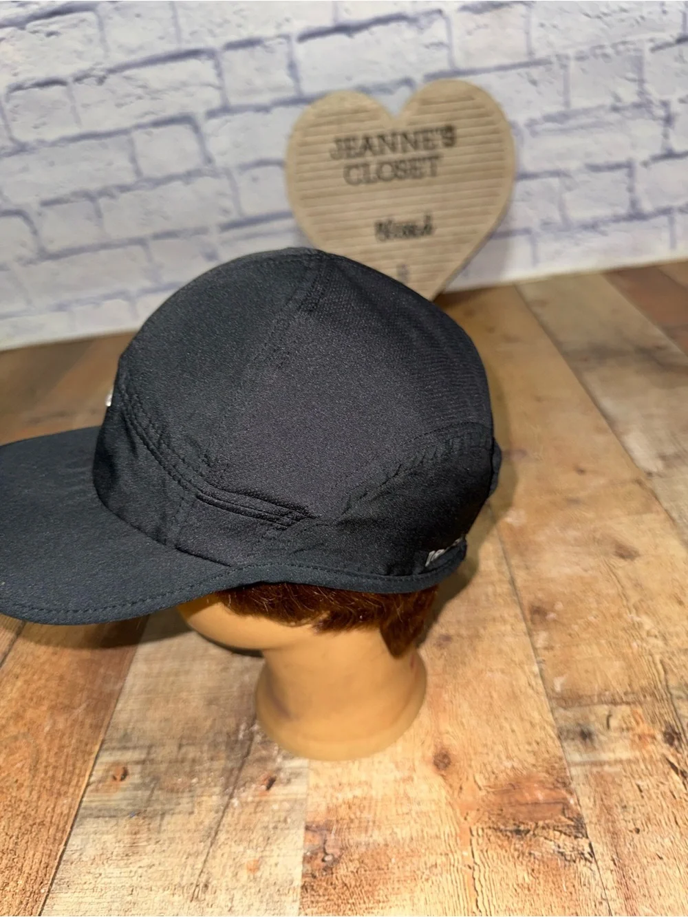 Nike 5 Panel Featherlight Black Dri Fit Swoosh Logo Adjustable Cap Hat Pre owned
